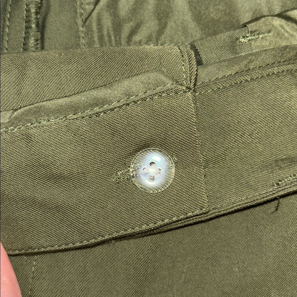 a new day Women’s Green Cargo Pants - Picture 4 of 10